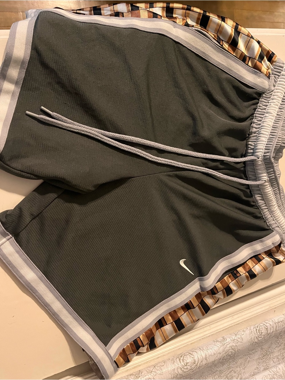 Nike Men's Dark Gray Athletic Shorts with Light Gray Trim